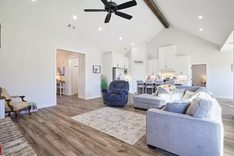 705 Dawsons Point Ave, Bryant, AR 72022 photo 8