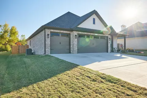 705 Dawsons Point Ave, Bryant, AR 72022 photo 5