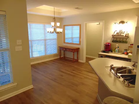 345 Dabney Ct, Conway, AR 72034 photo 2
