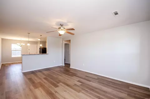 505 Pea Ridge St, Conway, AR 72032 photo 7