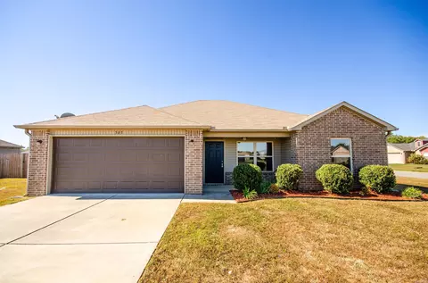 505 Pea Ridge St, Conway, AR 72032 photo 1