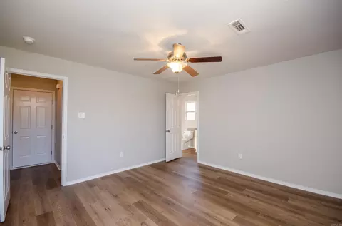 505 Pea Ridge St, Conway, AR 72032 photo 9