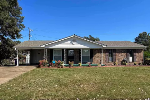 1505 Crestmere, West Memphis, AR 72301