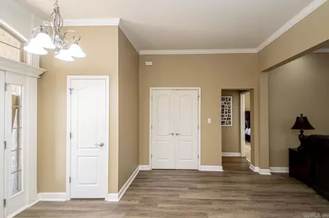 111 Southwind Cv, Benton, AR 72015 photo 4