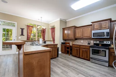 111 Southwind Cv, Benton, AR 72015 photo 9