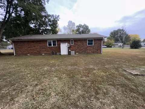 1606 W Lendell St, Beebe, AR 72012 photo 23