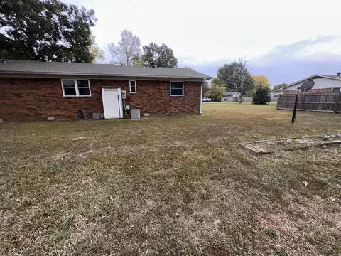1606 W Lendell St, Beebe, AR 72012 photo 24