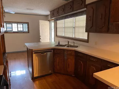 205 Crouch St, Benton, AR 72015 photo 4