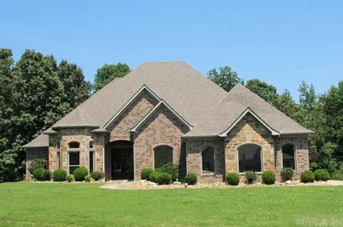 3008 Montrose Cir, Little Rock, AR 72210