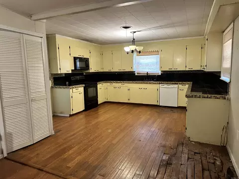 404 Elm St, Huttig, AR 71747 photo 9