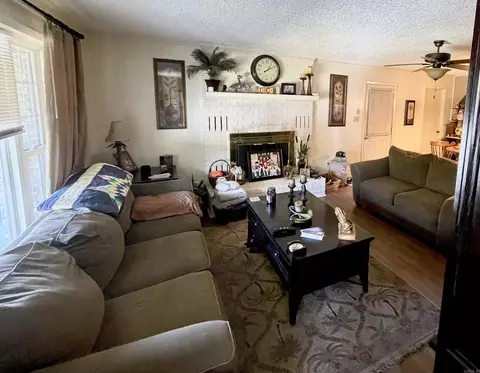 1607 Valley View Dr, Malvern, AR 72104 photo 3
