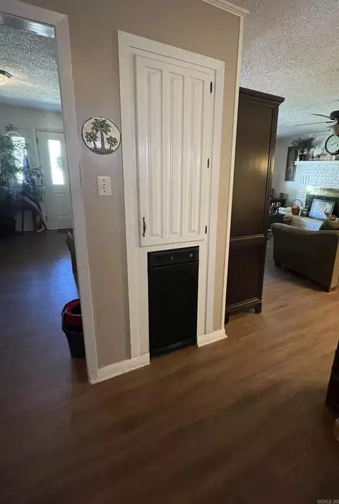 1607 Valley View Dr, Malvern, AR 72104 photo 9