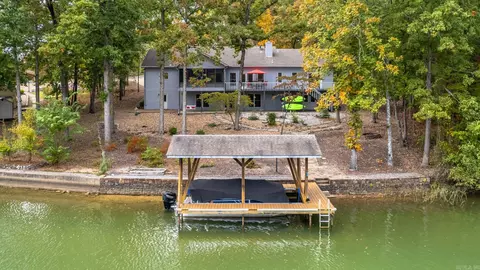 10 Trapo Ln, Hot Springs Village, AR 71909