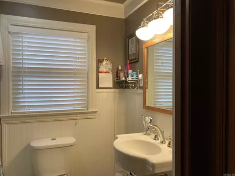 802 River St, Benton, AR 72015 photo 9