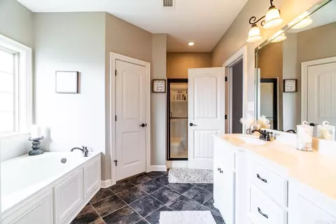 12 Oak Tree Cir, Conway, AR 72032 photo 18