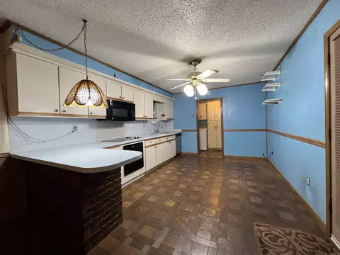 800 Whitlatch St, Trumann, AR 72472 photo 4