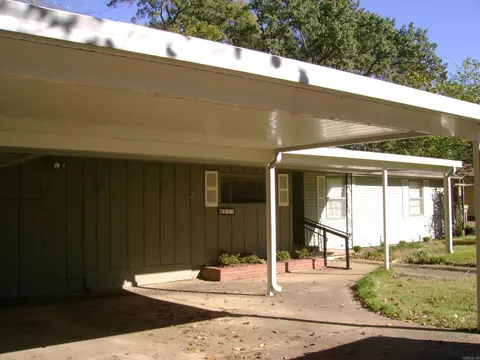 801 Valley View Rd, Benton, AR 72019 photo 2
