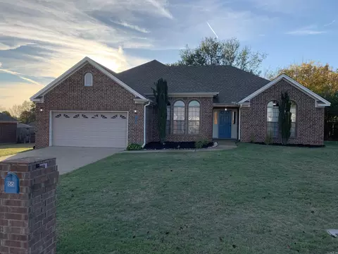 1515 Sydney, Searcy, AR 72143