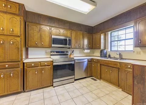 2101 Fox Trl, Benton, AR 72019 photo 7