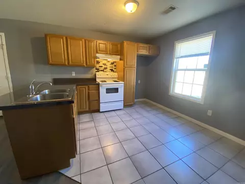 100 Jennifer, Trumann, AR 72472 photo 4