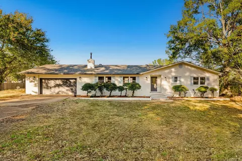 804 Skyline Dr, Searcy, AR 72143