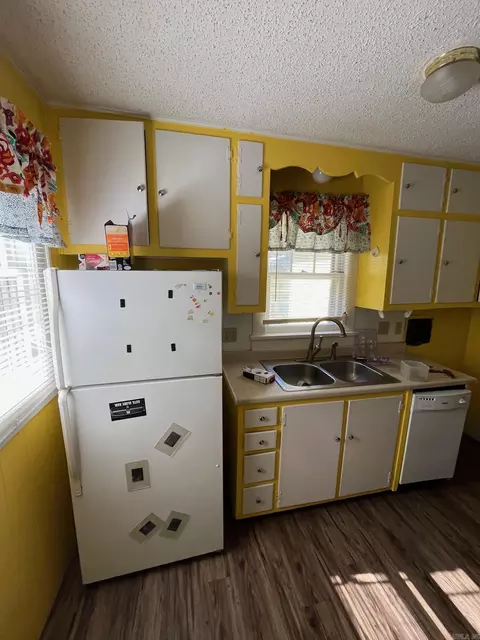 705 Cedar, Searcy, AR 72143 photo 4