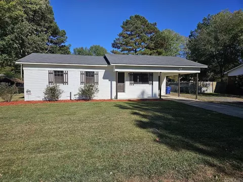 607 S Elm, Beebe, AR 72012 photo 1