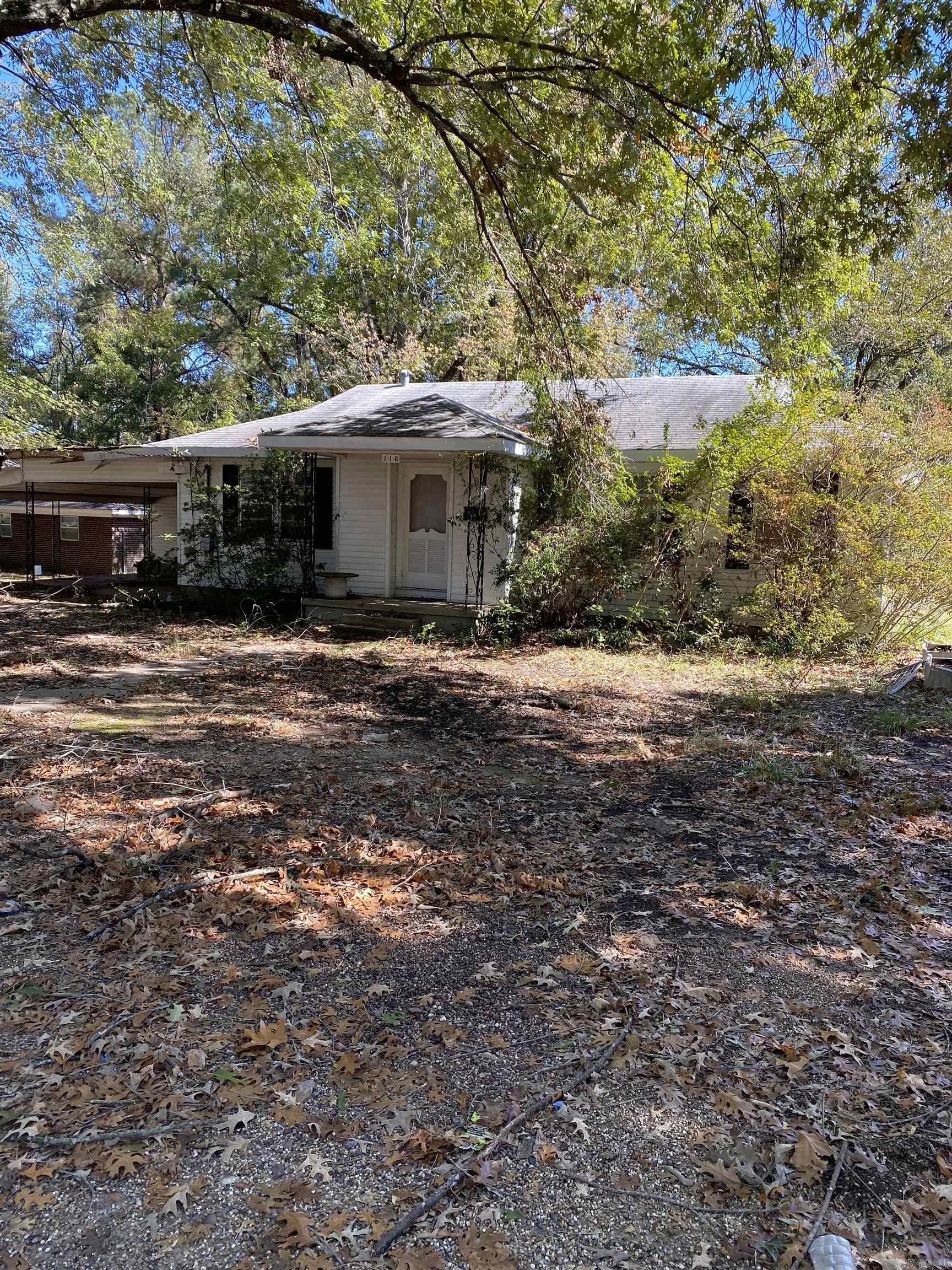 116 Cadiz St  