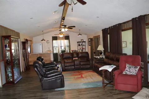 2104 Buck Wright Rd, Ashdown, AR 71822 photo 4