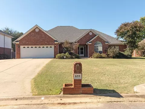 635 Northwind Cir, Conway, AR 72034 photo 2