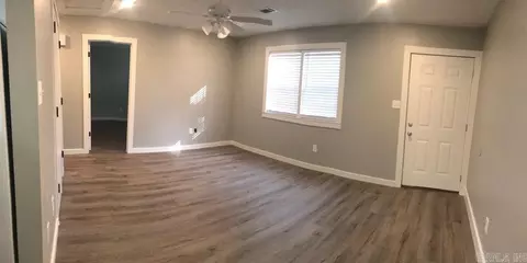 810 E Oak Ave, Jonesboro, AR 72401 photo 12