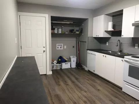 810 E Oak Ave, Jonesboro, AR 72401 photo 16