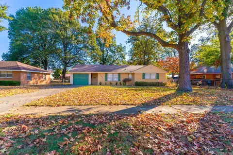 524 Whitlatch St, Trumann, AR 72472 photo 2