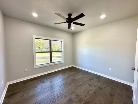 485 E Olive St, Melbourne, AR 72556 photo 13