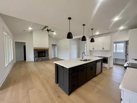 10568 Gunter Loop, Benton, AR 72019 photo 12