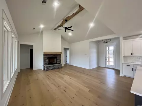 10568 Gunter Loop, Benton, AR 72019 photo 9