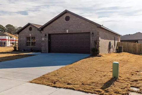 15 Arbor Trl, Cabot, AR 72023 photo 2