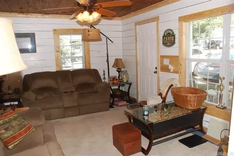808 W Hazel St, Benton, AR 72015 photo 2