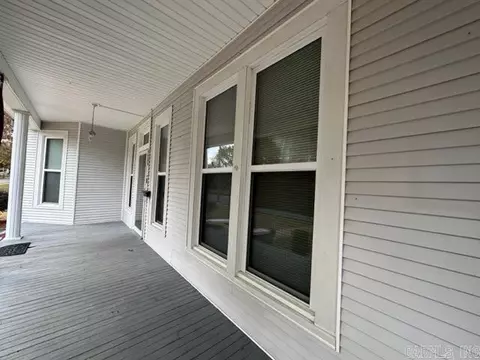 624 Pine Bluff St, Malvern, AR 72104 photo 2