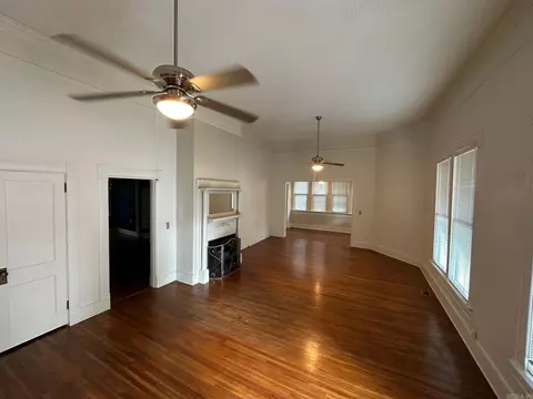 624 Pine Bluff St, Malvern, AR 72104 photo 4