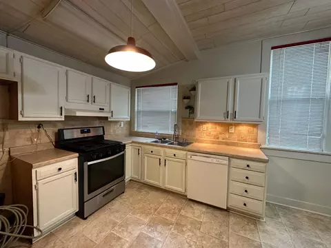 624 Pine Bluff St, Malvern, AR 72104 photo 10