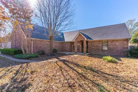 204 N Willow Ave, Trumann, AR 72472 photo 3