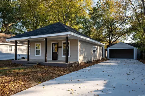 1619 Scott, Conway, AR 72032 photo 3