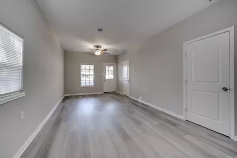 1619 Scott, Conway, AR 72032 photo 7