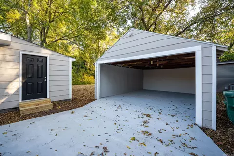 1619 Scott, Conway, AR 72032 photo 24