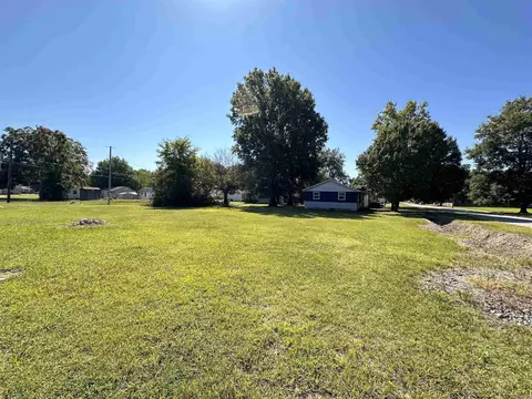 489 N 475 N Taylor Ave, Piggott, AR 72454