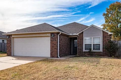 3625 Breezy Cir, Conway, AR 72032 photo 1