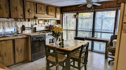 118 Mimosa Estates Cir, Ash Flat, AR 72513 photo 2
