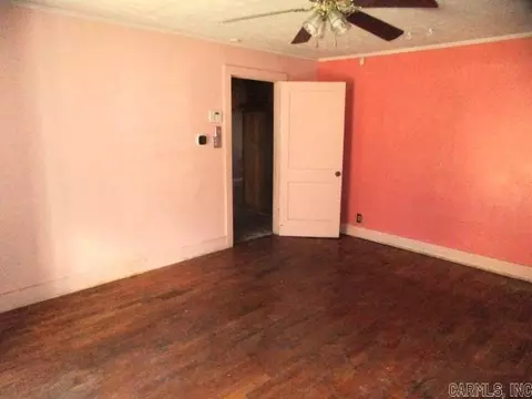 108 S Juniper St, Pine Bluff, AR 71601 photo 6