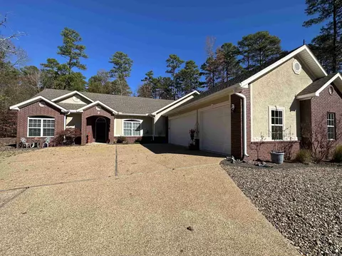 7 Promesa Pl, Hot Springs Village, AR 71909